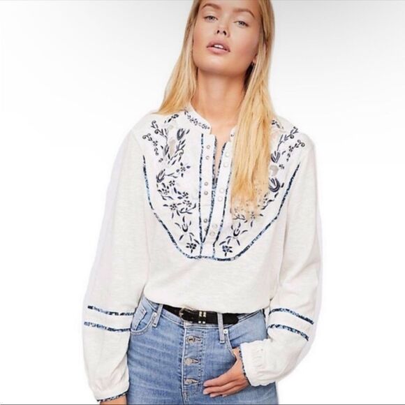 FREE PEOPLE | Sundance Kid White Blue Embroidered Henley Top Women’s Size Small - Picture 1 of 13